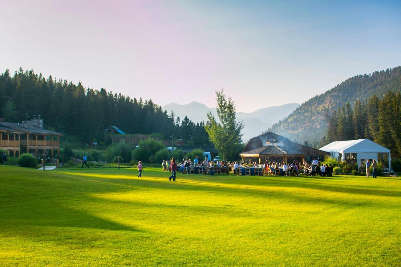 Rainbow Ranch Lodge