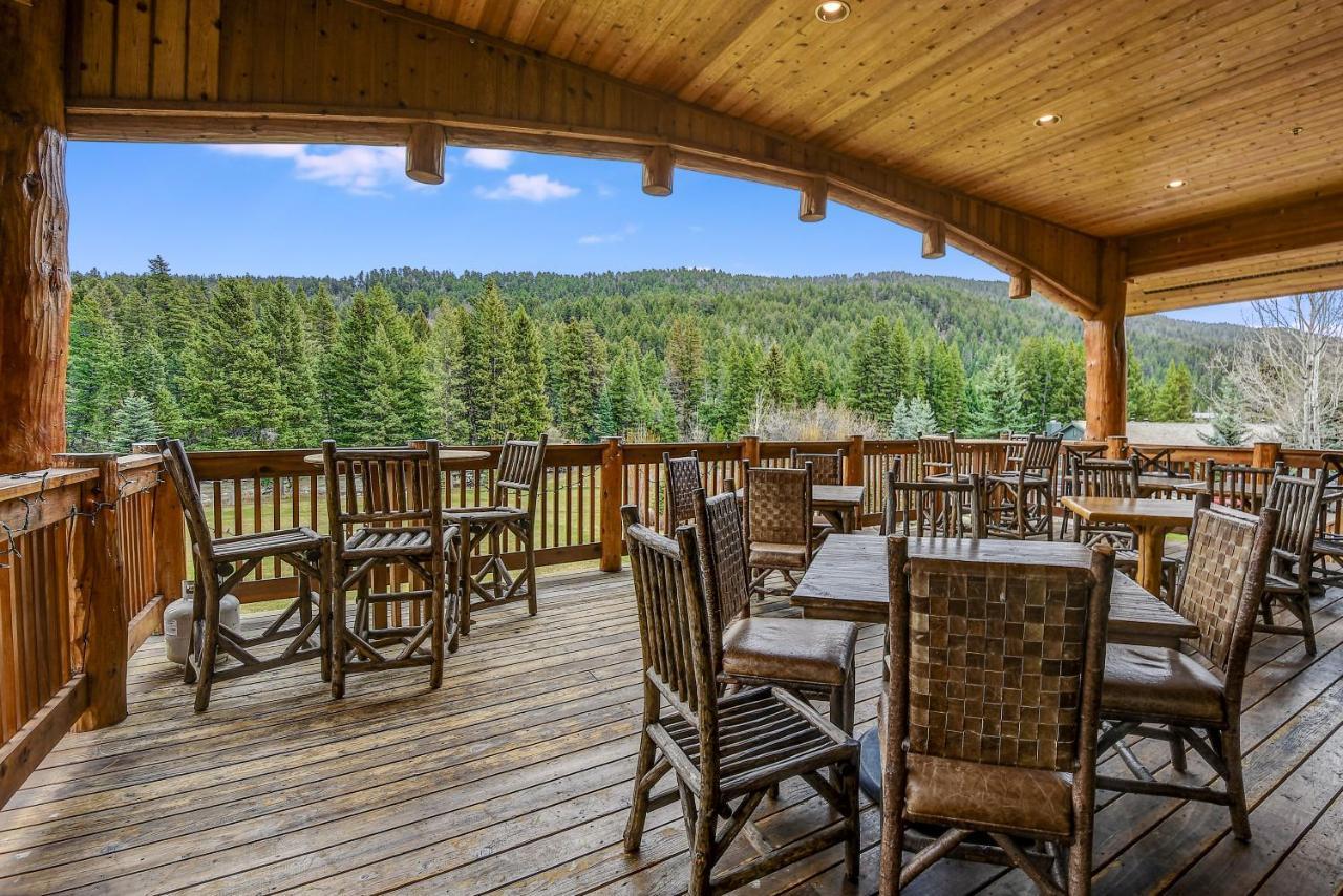 Rainbow Ranch Lodge Big Sky