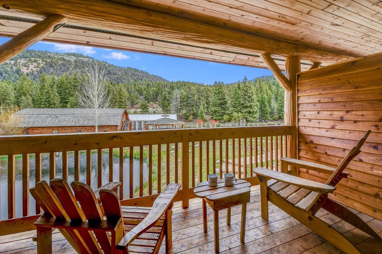 Rainbow Ranch Lodge *