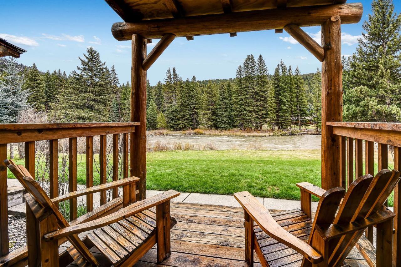 Lodge Rainbow Ranch *