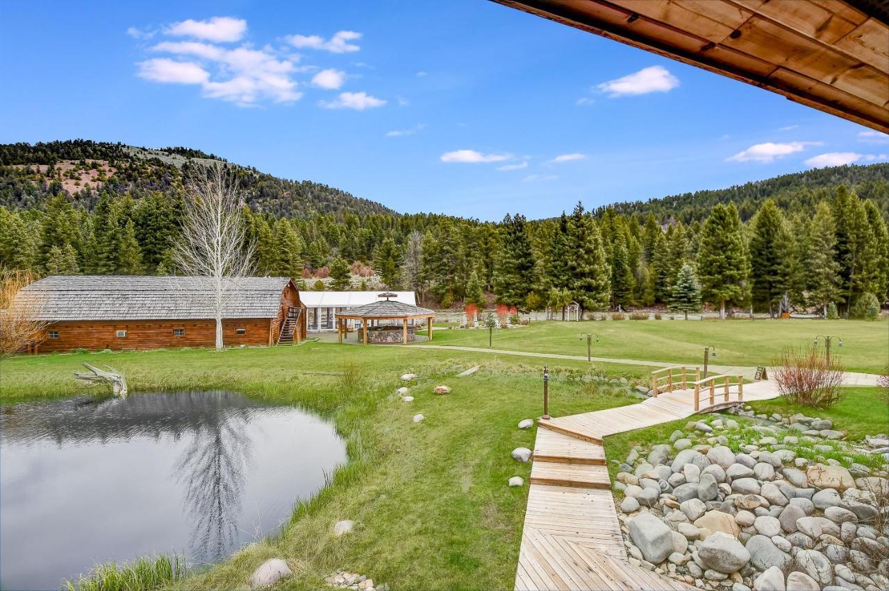 Rainbow Ranch * Big Sky