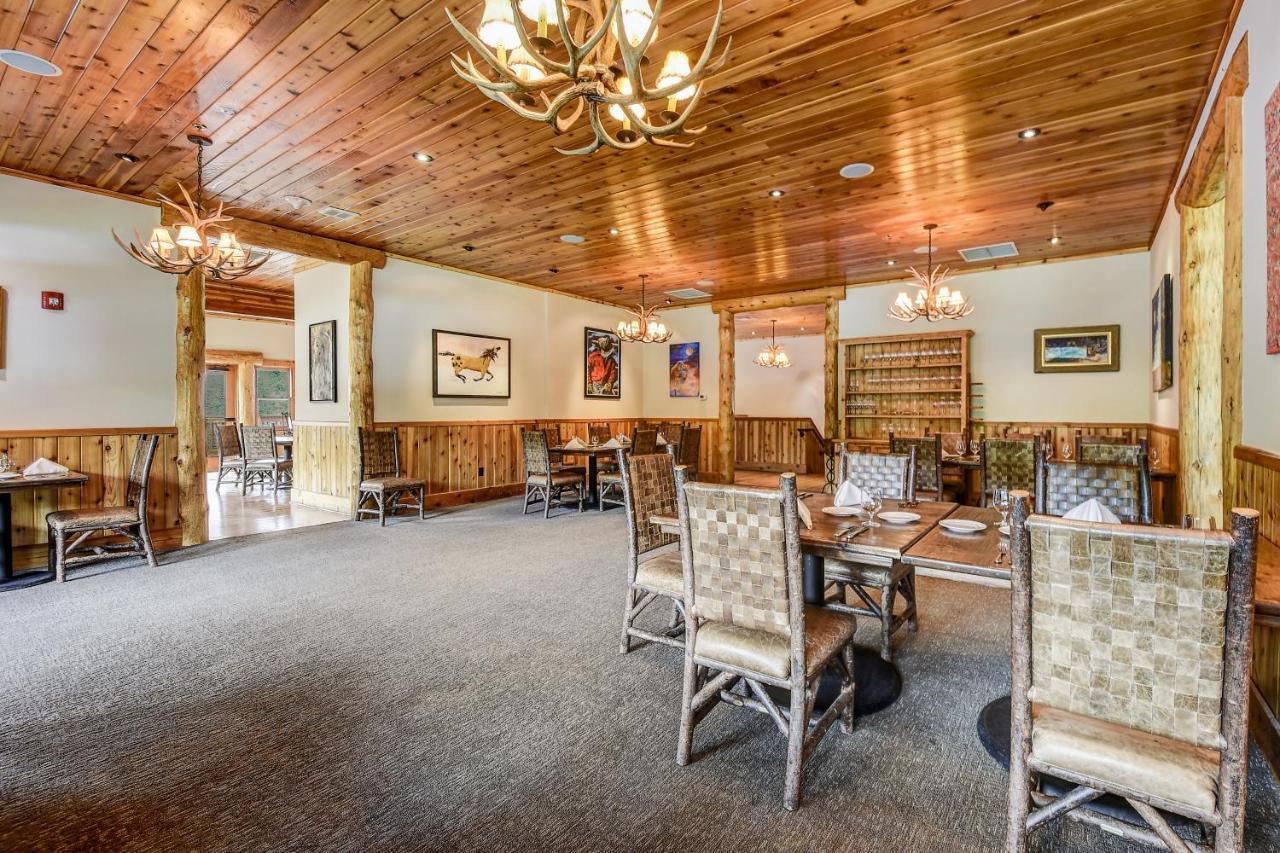 Lodge Rainbow Ranch